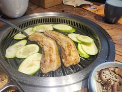 -明洞阿姨·韩式酱蟹烤肉·创意料理(三元桥店)