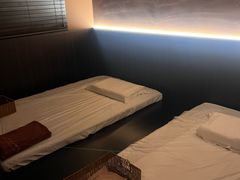 -泰·菩提树下[泰式按摩x精油SPAx肩颈头疗](新景店)