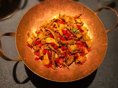 干锅肥肠-沅江水·湖南家宴(珠江新城高德置地秋广场店)