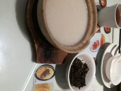 -新大咀港式茶餐厅(宝山万达店)