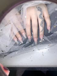 -HEYAN荷妍专业脱毛连锁机构