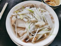 罩火烧-金卯白肉罩火烧