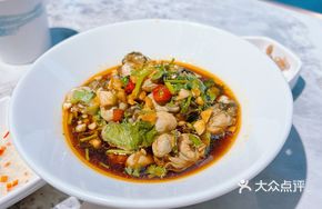 Steamed Pearl Oyster in Brine