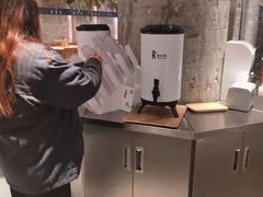 -老乡鸡(上海白玉兰广场店)