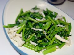 -赶海部落海鲜城(海阳路店)