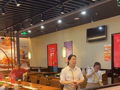 -呷哺呷哺(常营华联店)