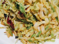 火爆大头菜-方城小吃店