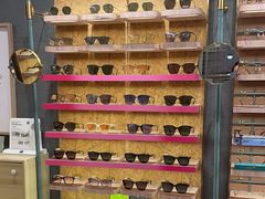 -MUJOSH木九十眼镜(月星环球港B1店)