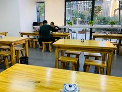 -马德元纯汤牛肉面(太奥广场店)