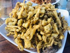 干炸蘑菇-丽泽山庄·生态怀柔菜·虹鳟鱼(红螺寺店)
