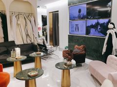 -海马体照相馆(环贸iapm大师爱情店)