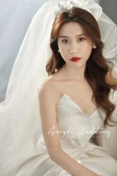 -艾米丽婚纱礼服