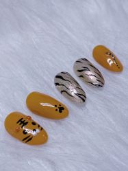 -JNK皮肤管理中心