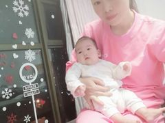 -爱的果实月嫂育婴师(世纪东方店)