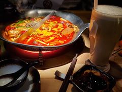 台式麻辣锅-湊湊火锅·茶憩(杭州湖滨银泰in77店)