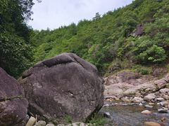 -鄣山大峡谷