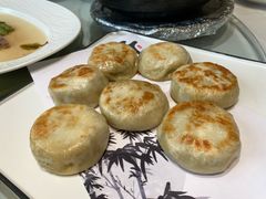 萝卜丝饼-闲湖城·黄龙饭店