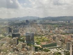 -厚街国际大酒店·360度旋转餐厅