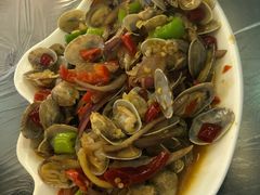 -覃记海鲜美食餐厅