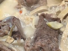 -三人行骨头王火锅(长寿店)