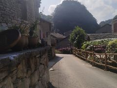 -高荡千年布依古寨旅游景区