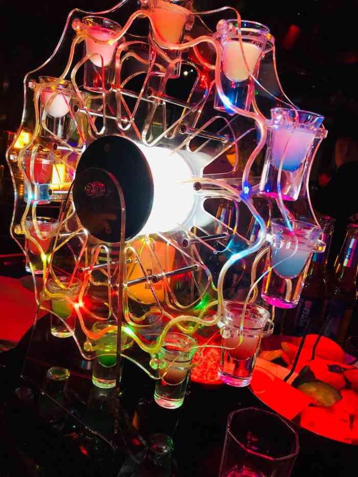 808 livehouse-"非常非常满意,团的套餐不限制人数没有最低.