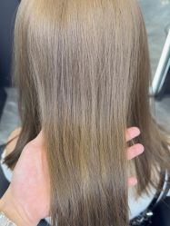 -藤野造型烫染·漂发