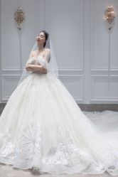 -MANLI BRIDAL婚纱