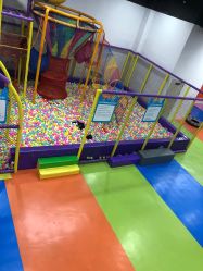 -蹦贝运动中心·蹦床·攀岩·闯关(龙岗店)