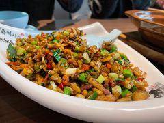 -有红鸡毛店·川菜(建设路店)