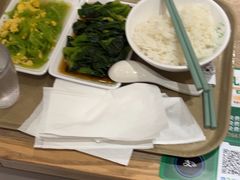 -老乡鸡(融科天地店)