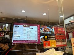 -鑫记婆婆兔·成都特产·兔头手撕兔(太古里店)