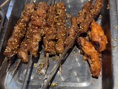 -马路牙子烧烤音乐酒馆(望京店)