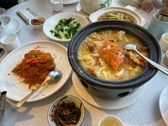 -荣誉海鲜酒楼(海湾店)