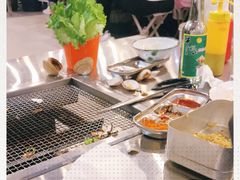 -马路牙子烧烤音乐酒馆(望京店)