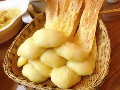 -有红鸡毛店·川菜(建设路店)