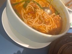 -一坐一忘云南菜(嘉里中心店)