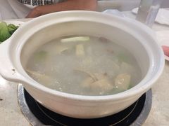 -泉福居酱骨头自助广场(南大街商业步行街店)