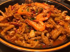 -胖哥俩肉蟹煲(长沙高铁吾悦广场店)