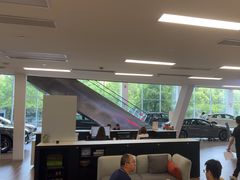 -上海永达奥诚奥迪4S店(申江路店)