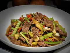 香菜黄牛肉-佬太公海鸭·海鲜大排档(上海总店)
