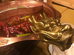 -江湖餐厅–重庆九宫格老火锅