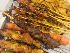 -江城燕子大排档(江汉路步行街店)