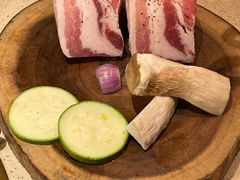 -蚂蚁洞·烤肉大营地(上海静安大悦城店)