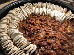 卤煮火烧-门框胡同百年卤煮(新街口店)