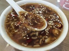 招牌八宝粥-西安贾三灌汤包·回坊小吃·清真炒菜(北院门总店)