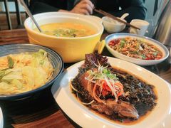 -张氏宽窄巷成都名小吃(华发新天地店)