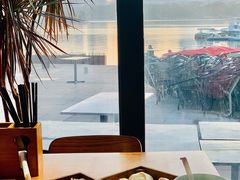 靠窗位-食膳公园包子铺(烈士公园店)