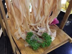 -重庆德庄火锅(体育中心店)