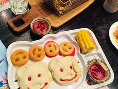-伯顿西餐厅(厚街香榭丽店)